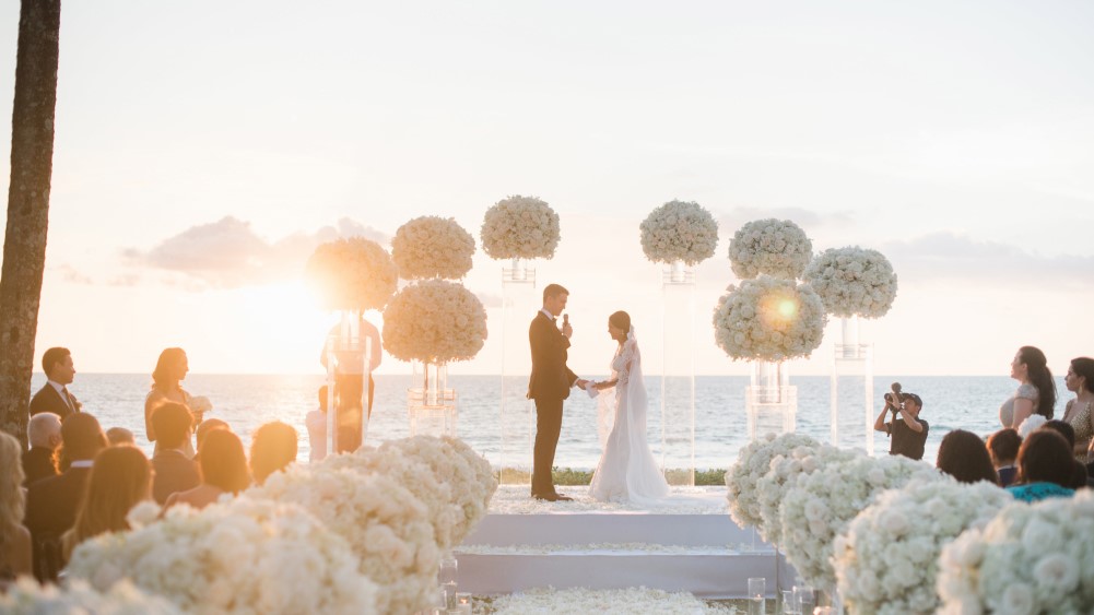 Jivana Beach Villas - Villa Shanti - Magical beachfront wedding venue